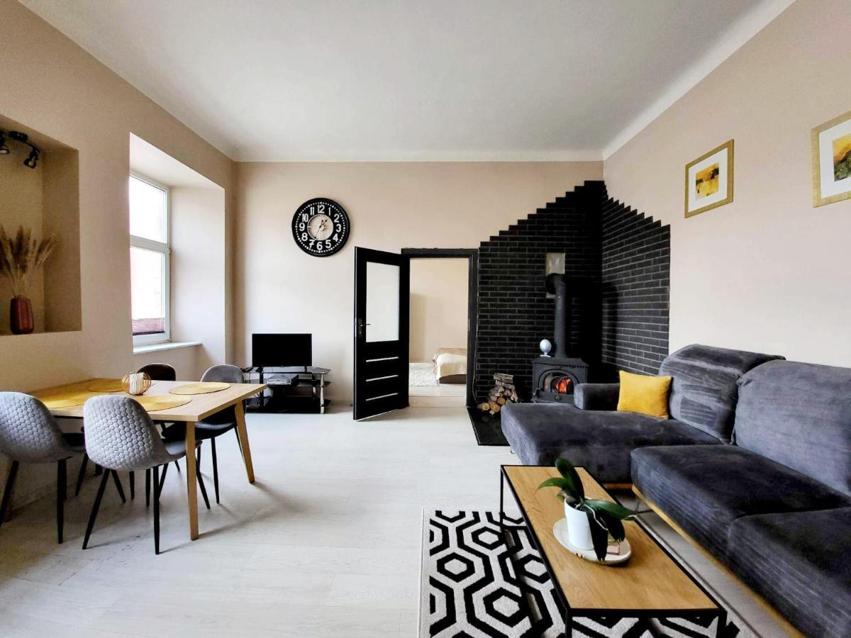 Cozy 2 Room Apartment In The Oldtown Of Klaipėda Exterior foto